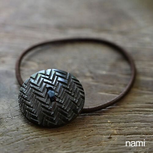 ボタンヘアゴム(nami) 写真2